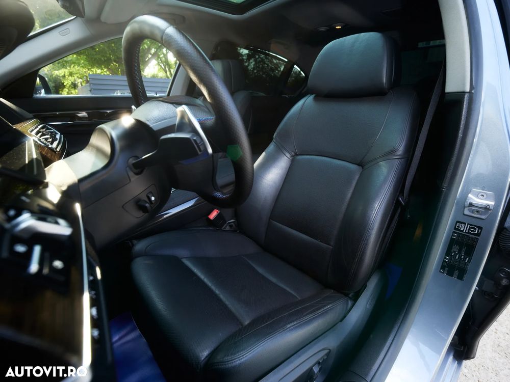 BMW Seria 7 730Ld BluePerformance Edition Exclusive - 22