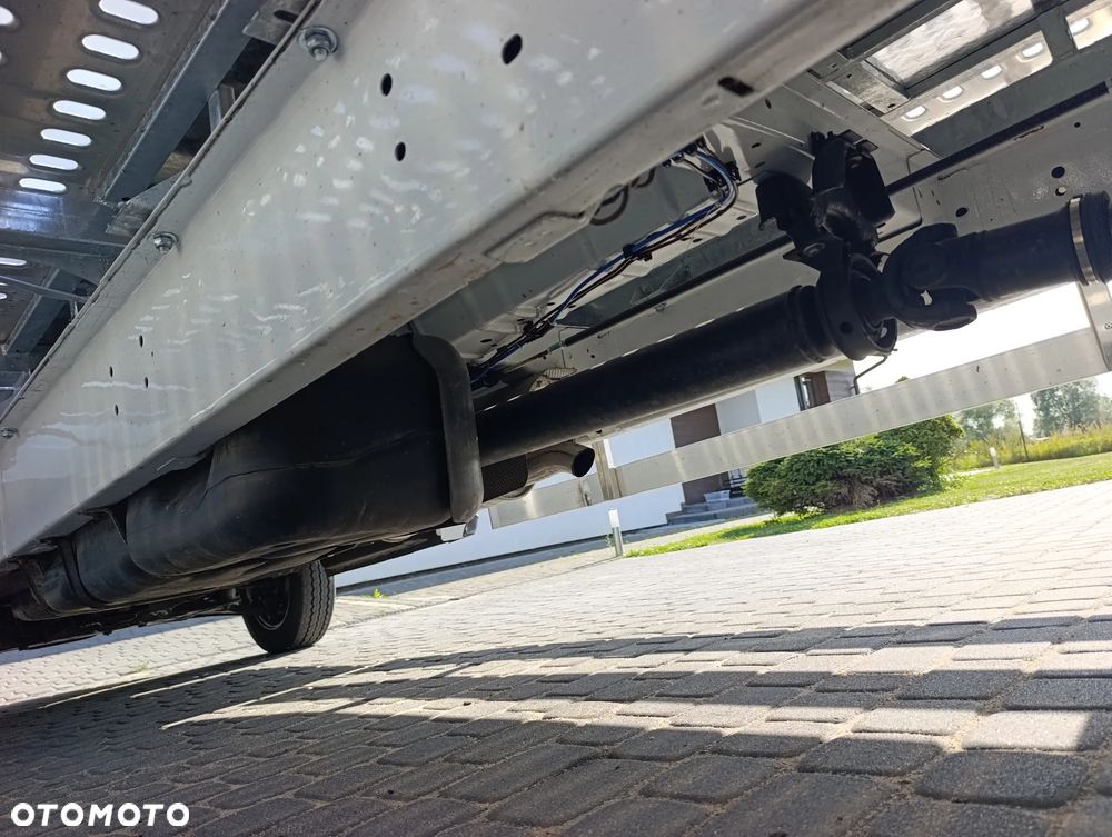 Ford Transit - 31