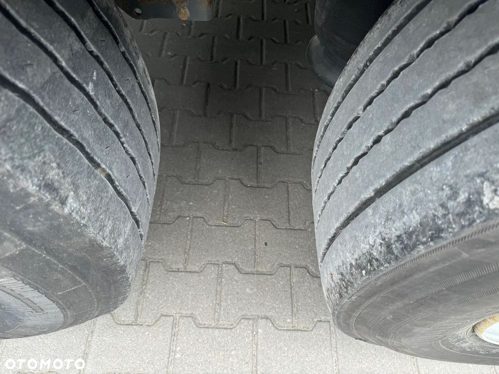 Krone SD Firanka Certyfikat XL, Dach podnoszony - 19