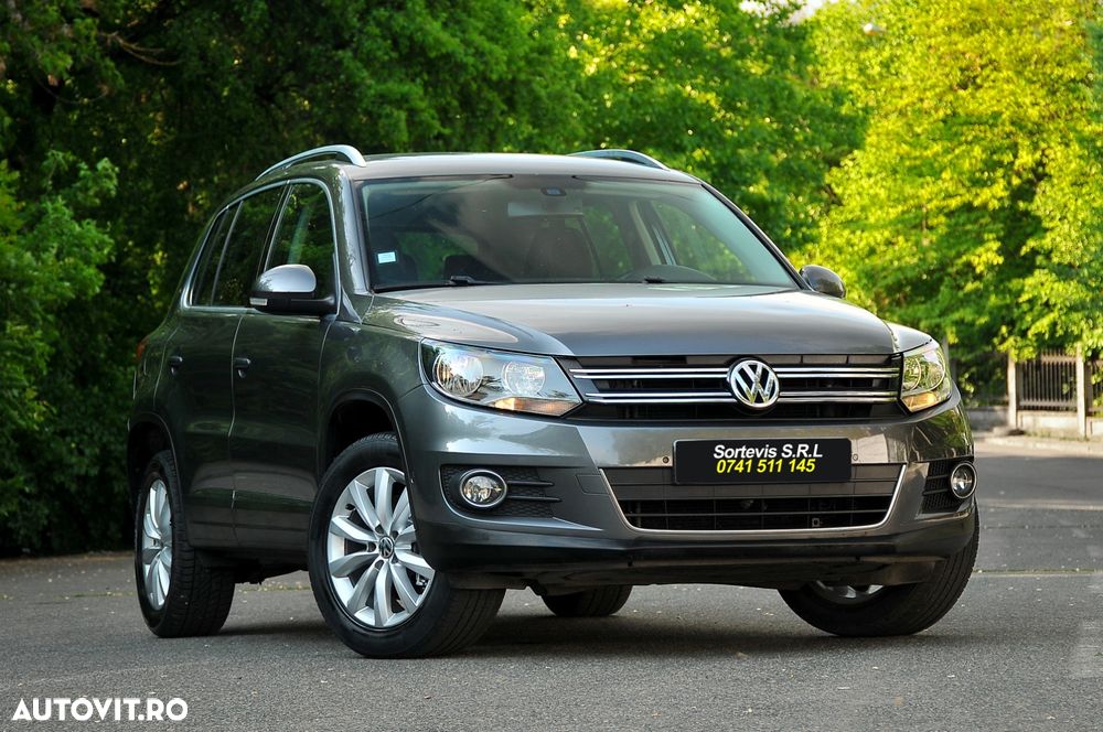 Volkswagen Tiguan 2.0 TDI DPF BlueMotion Technology Exclusive - 3