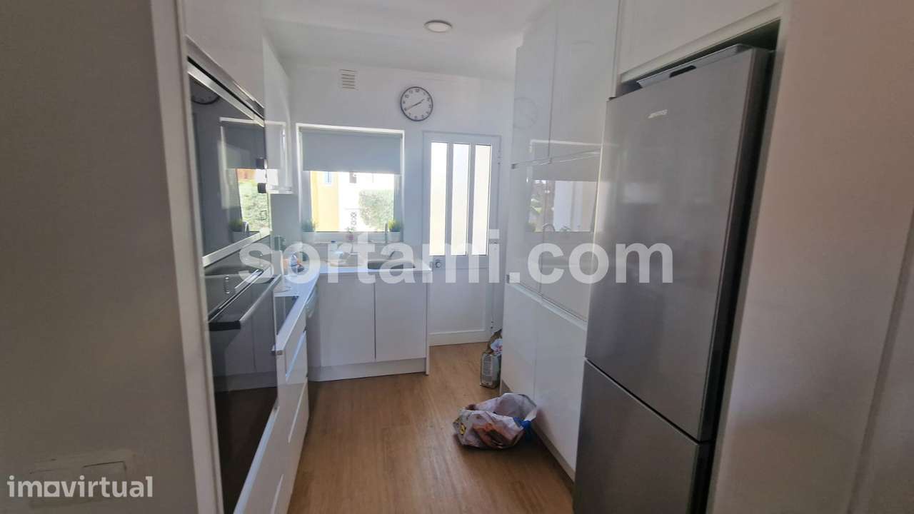 Apartamento T2 Venda em Quarteira,Loulé - Grande imagem: 4/11