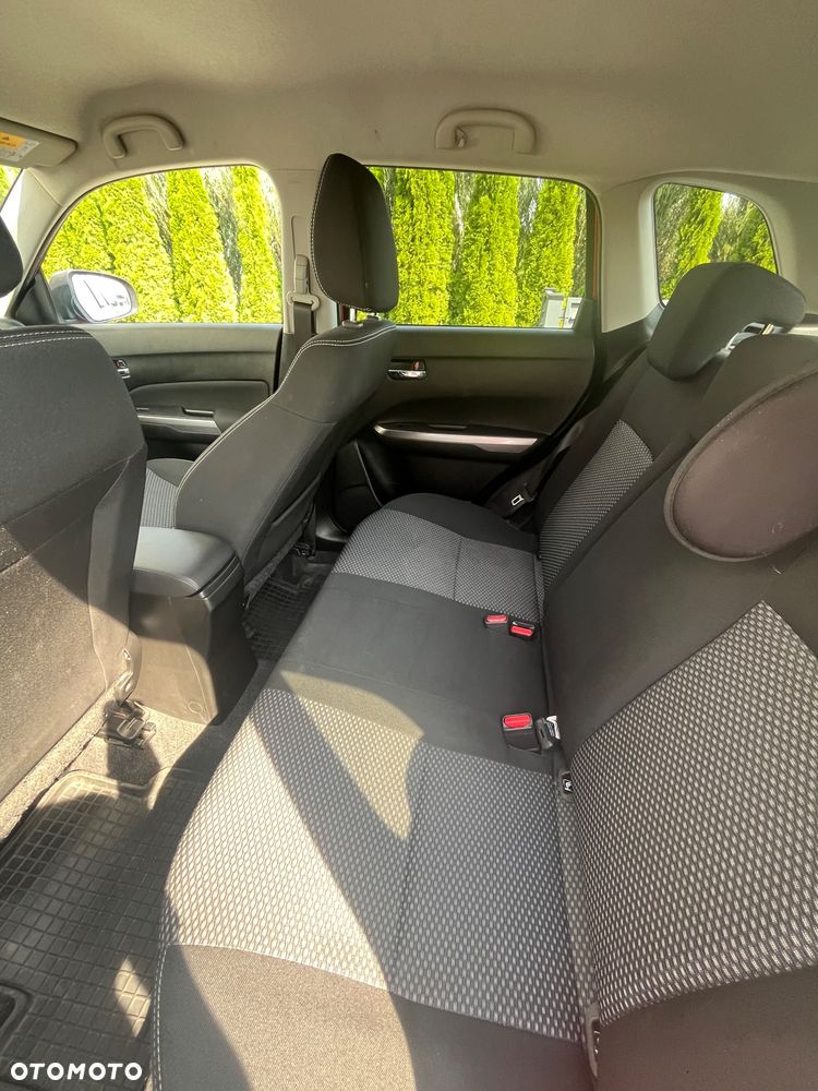 Suzuki Vitara 1.4 Boosterjet SHVS Premium 4WD - 7