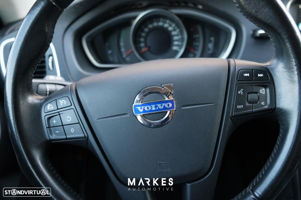 Volvo V40 1.6 D2 Momentum Eco - 8