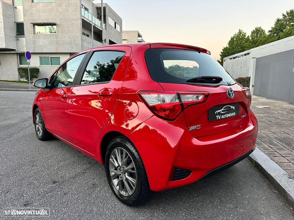 Toyota Yaris 1.5 HSD Active - 6