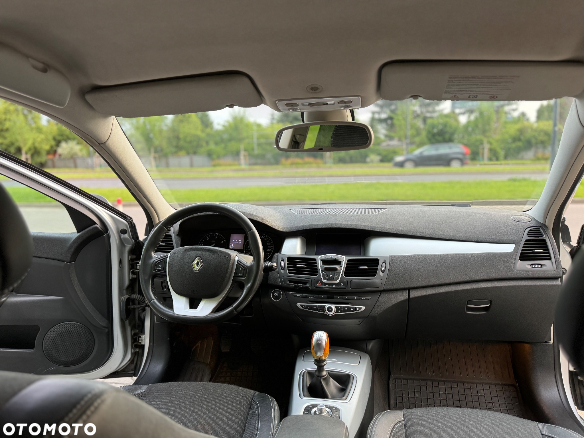 Renault Laguna 2.0 DCi Dynamique - 17