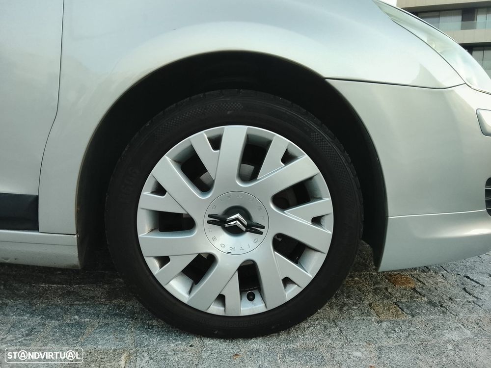 Citroën C4 - 4