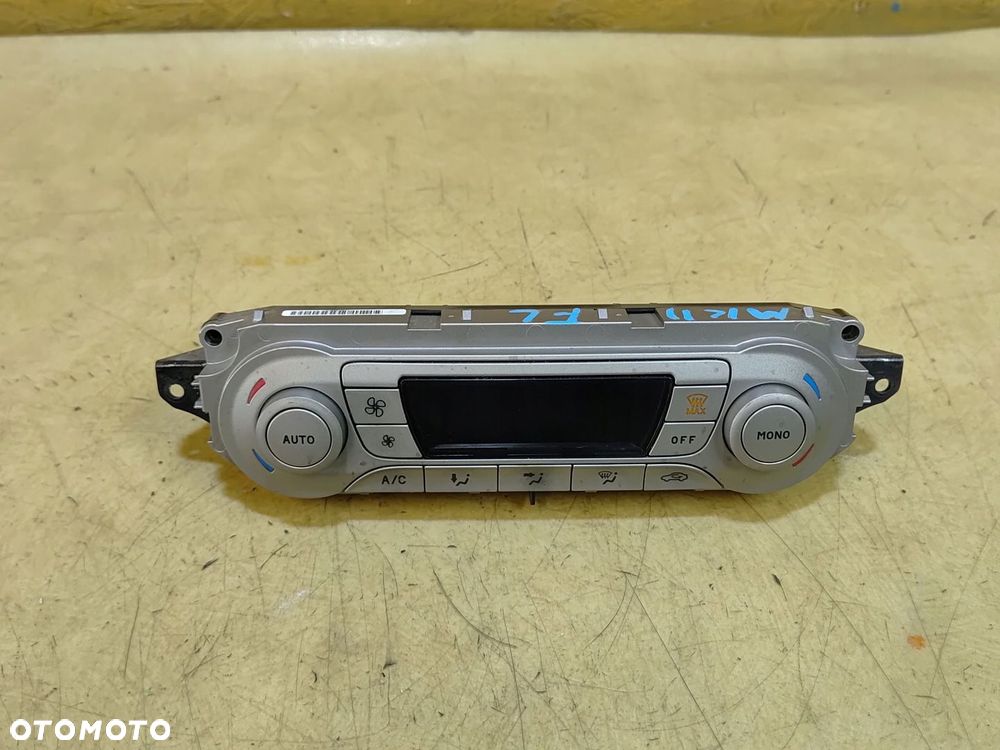 FOCUS MK2 LIFT PANEL NAWIEWU KLIMATYZACJI 7M5T18C612CH - 1