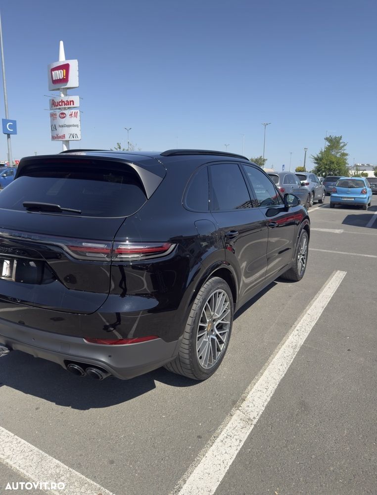 Porsche Cayenne Standard - 5