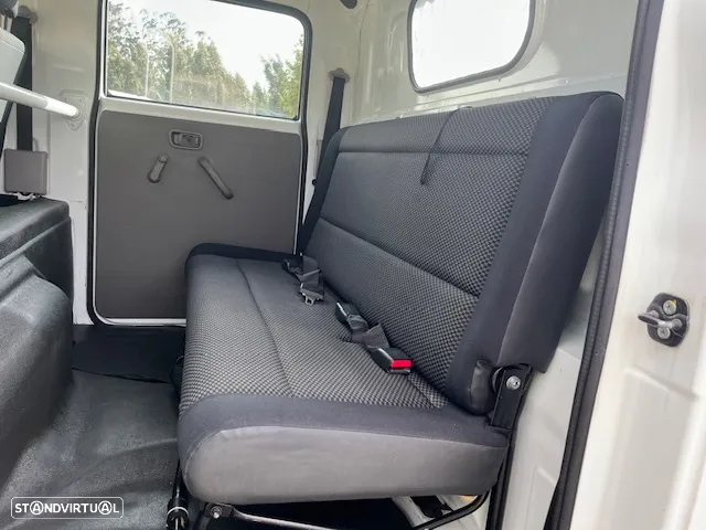 Nissan NT 400  3.0 CAB/DUPLA - 8
