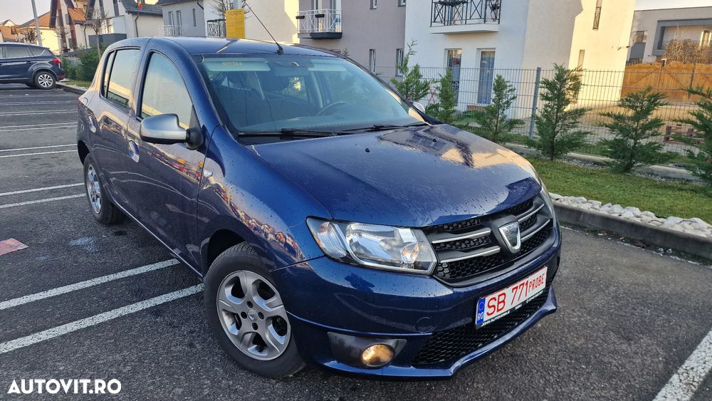 Dacia Sandero Blue dCi 95 Comfort - 8
