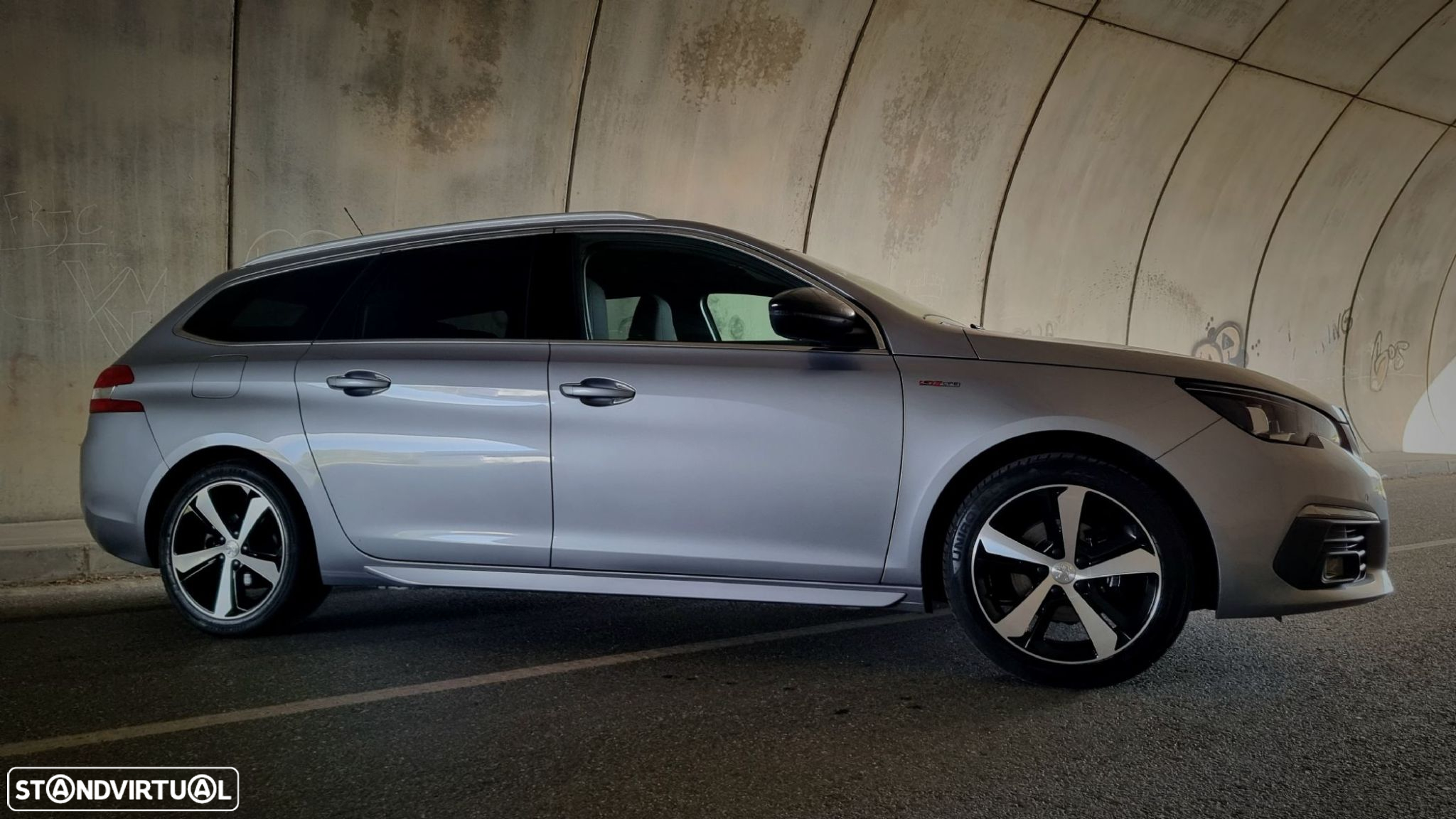 Peugeot 308 SW 1.5 BlueHDi GT Line - 24