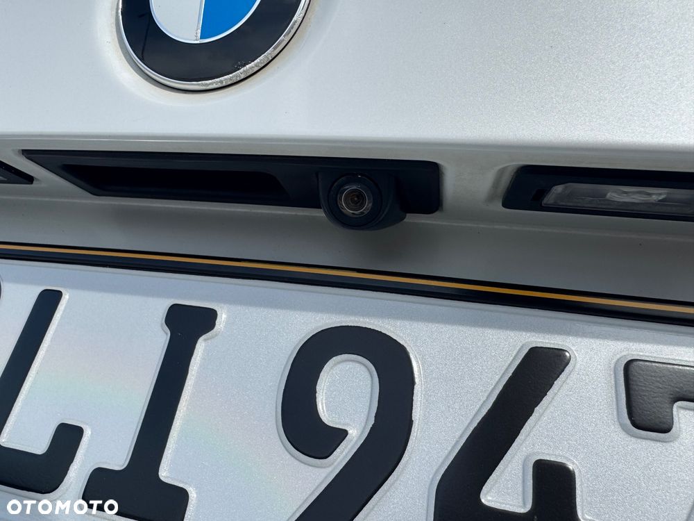 BMW Seria 3 335d xDrive Edition Luxury Line Purity - 29