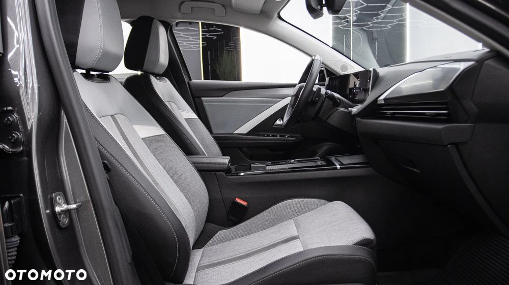 Opel Astra 1.2 T Elegance S&S - 19