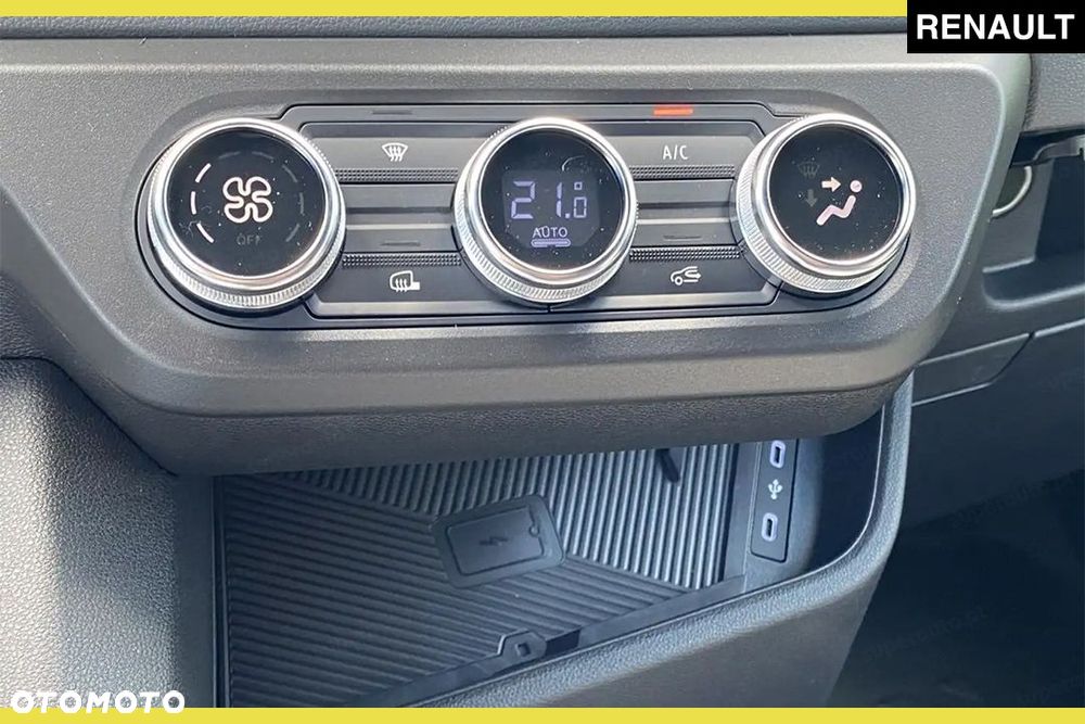 Renault Master L2H2 Extra AT9 2.0 170KM - 12