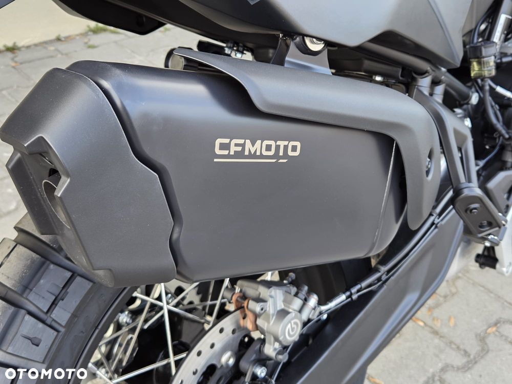 CFMoto 1000 MT-X - 15
