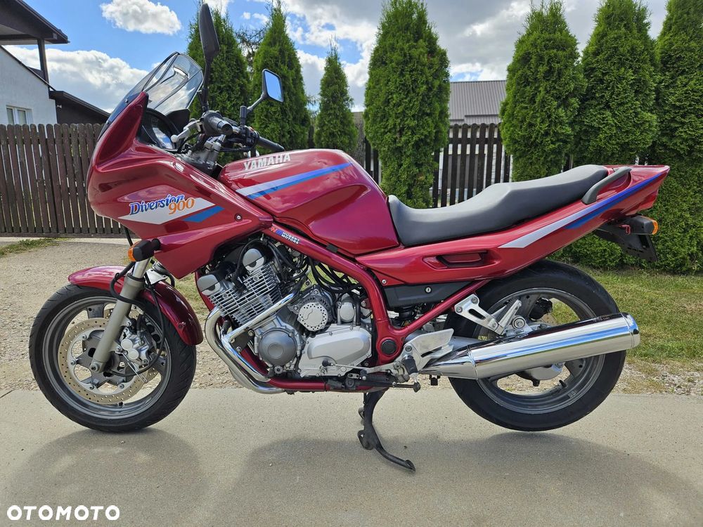 Yamaha XJ - 6