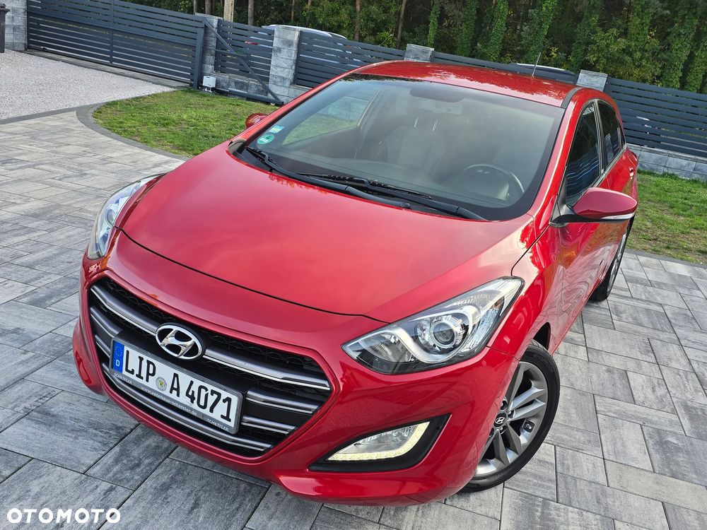 Hyundai i30 blue 1.6 GDI Passion - 10