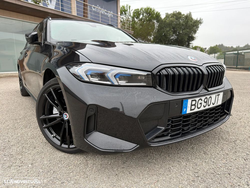 BMW 330 e Pack 50 anos M Auto - 8