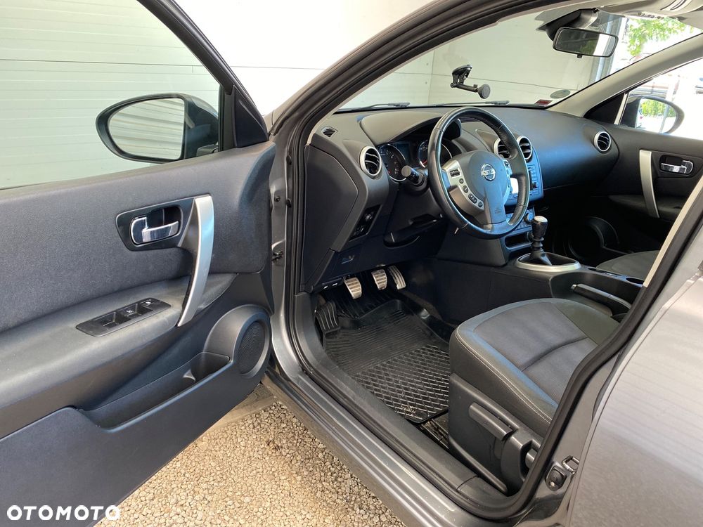 Nissan Qashqai 2.0 360 - 8