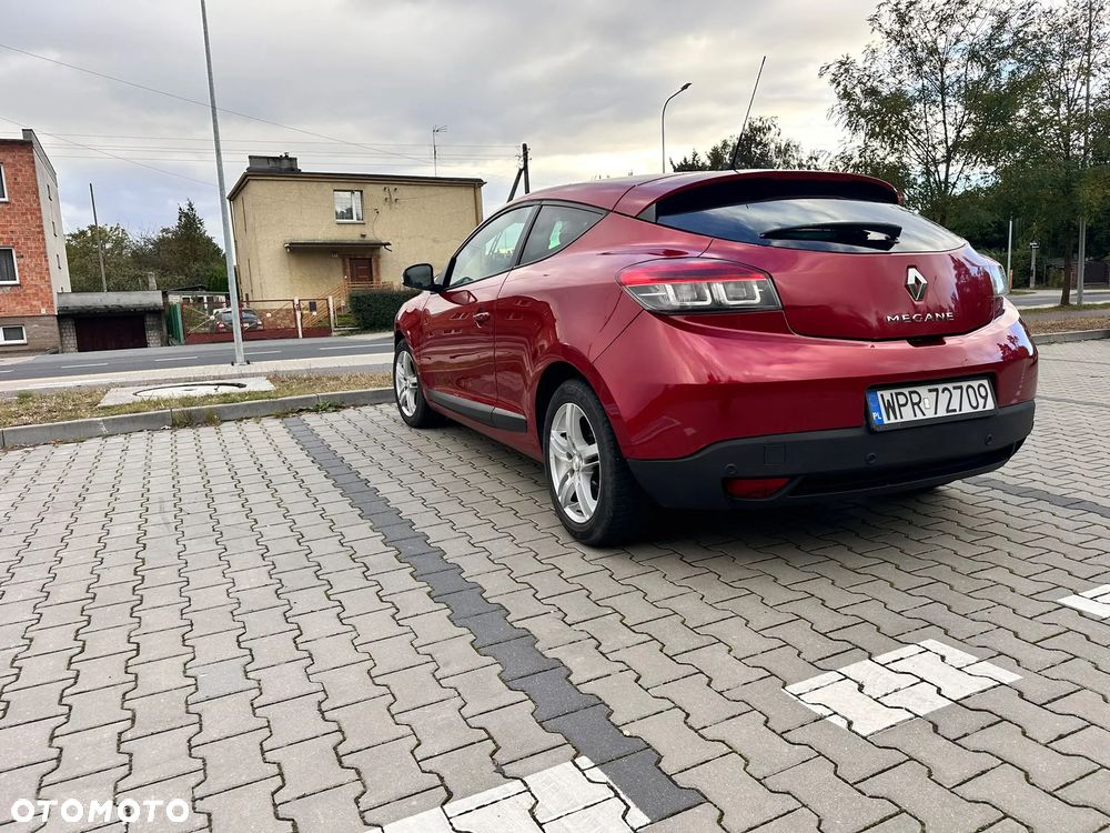 Renault Megane - 11