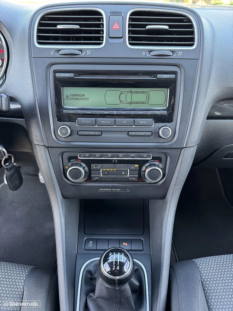 VW Golf Variant 1.6 TDi Highline - 10