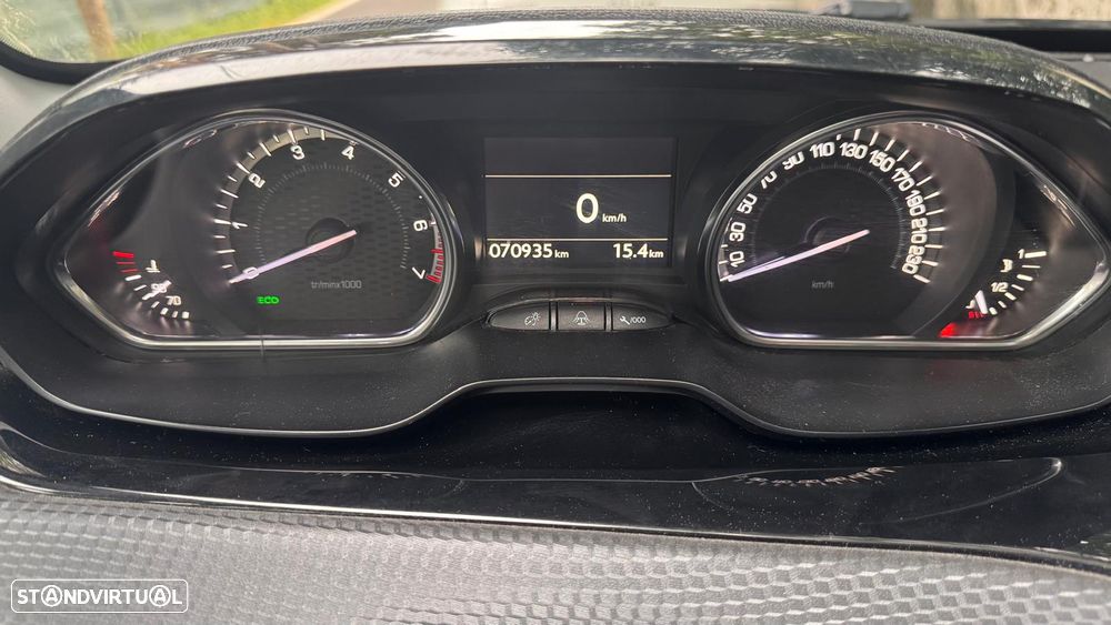 Peugeot 2008 PureTech 110 Stop&Start GT-Line Edition - 6