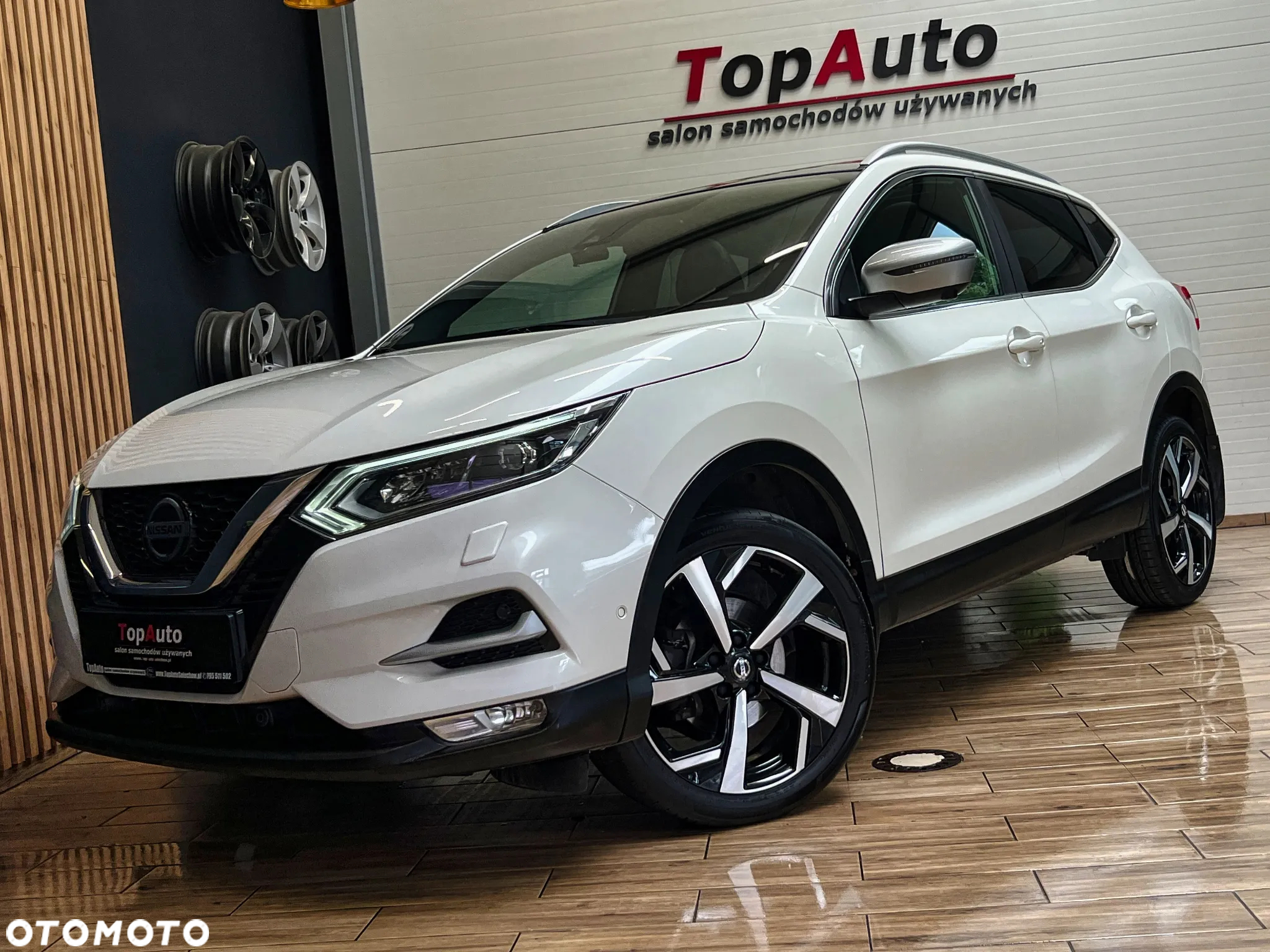 Nissan Qashqai 1.2 DIG-T Tekna+ - 16