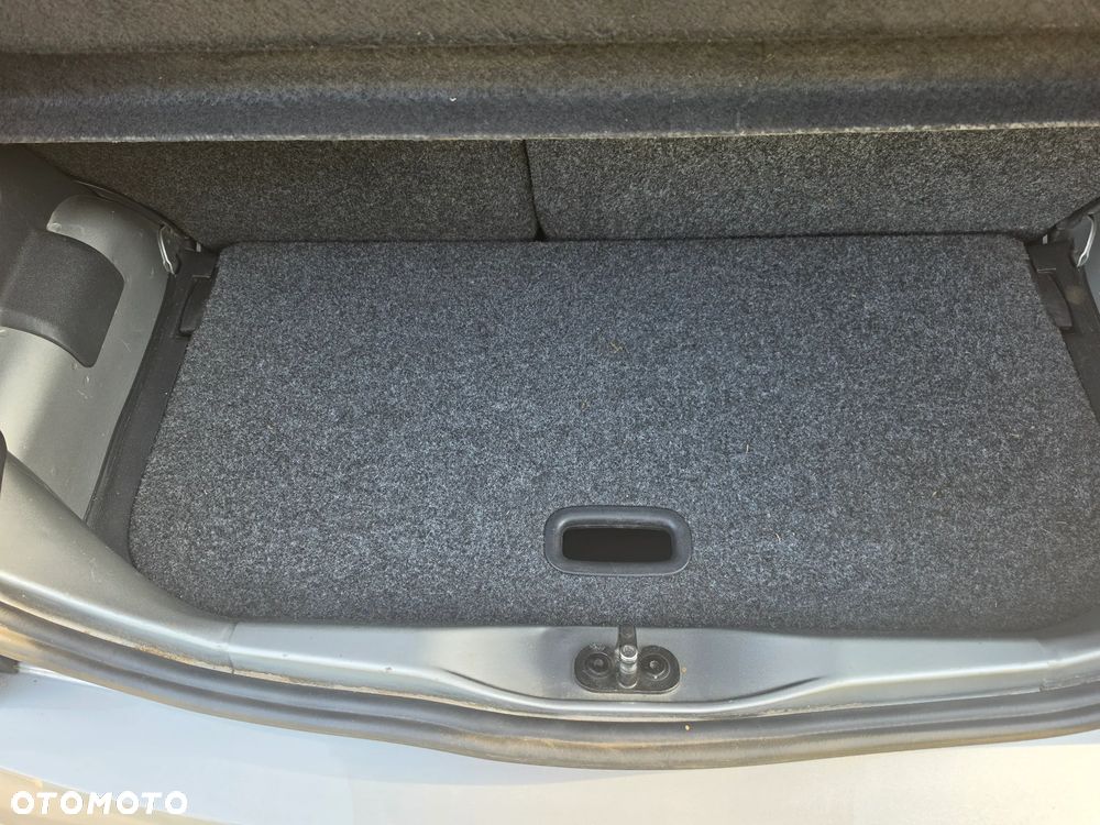 Volkswagen up! cup - 11
