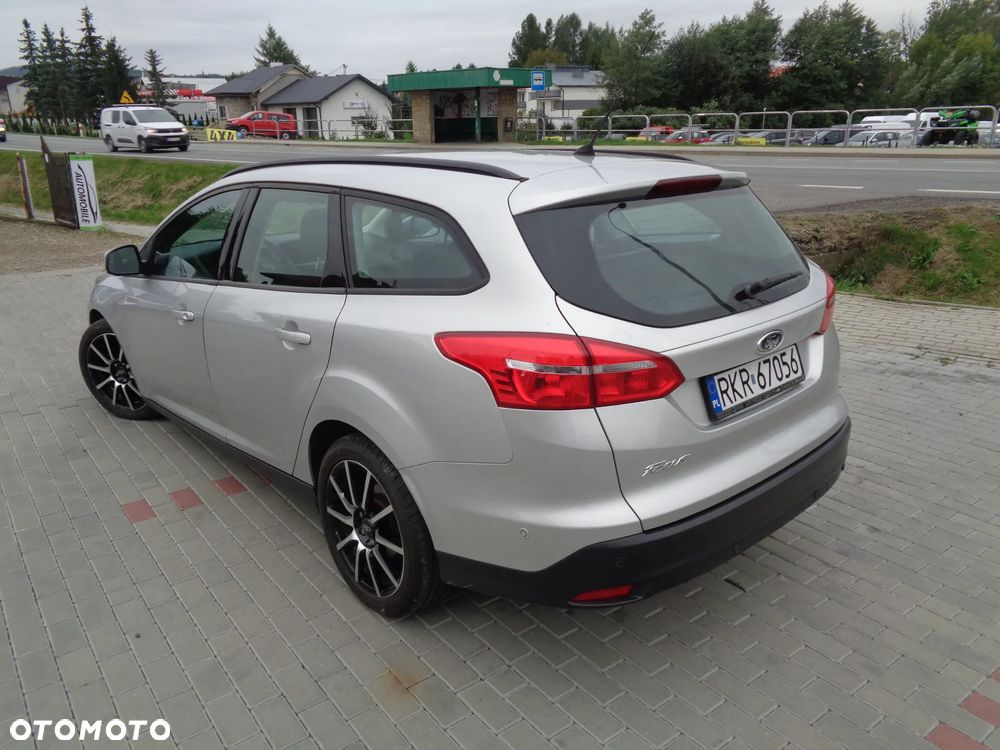 Ford Focus - 9