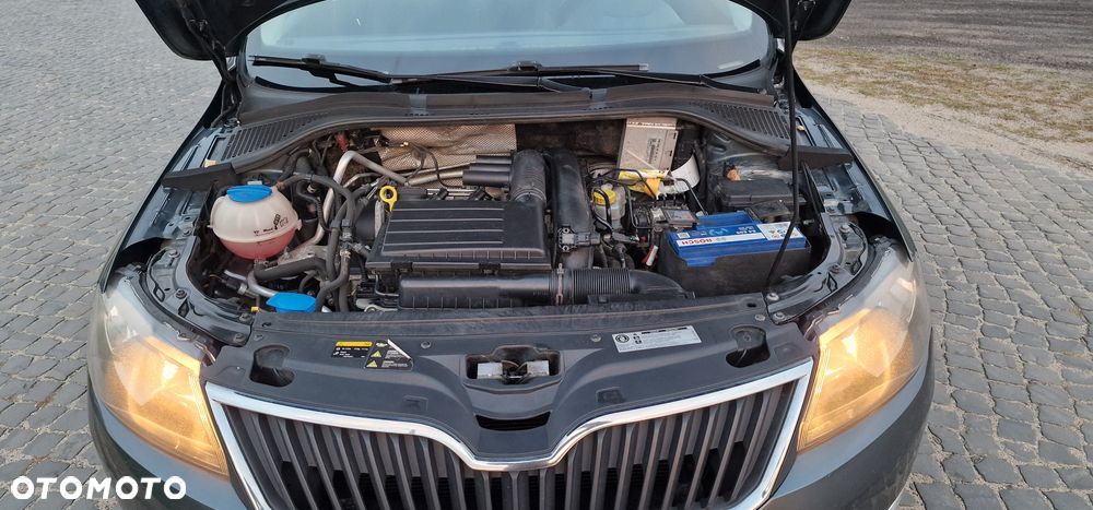 Skoda RAPID - 7