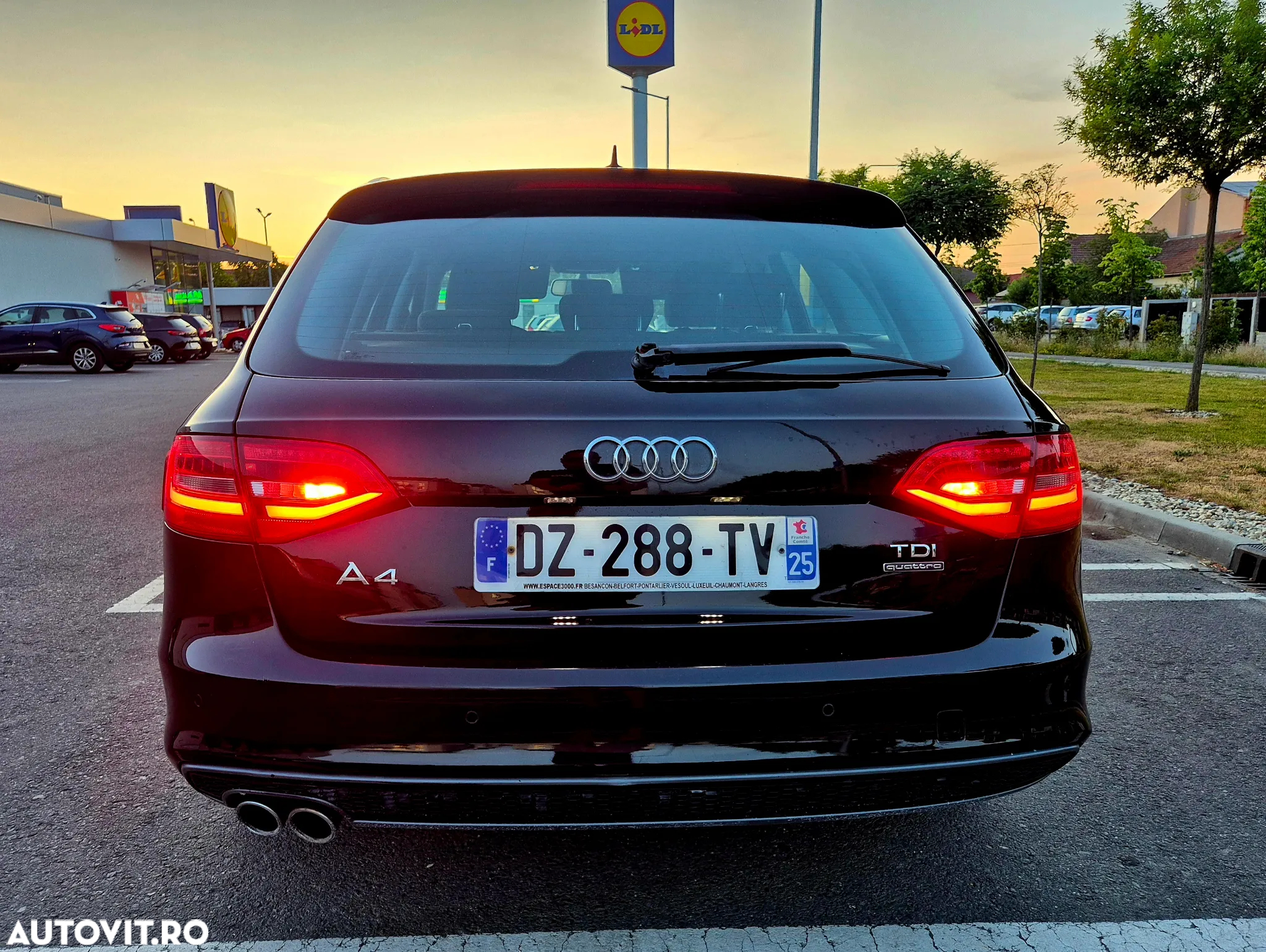 Audi A4 Avant 2.0 TDI DPF quattro S line Sportpaket - 5