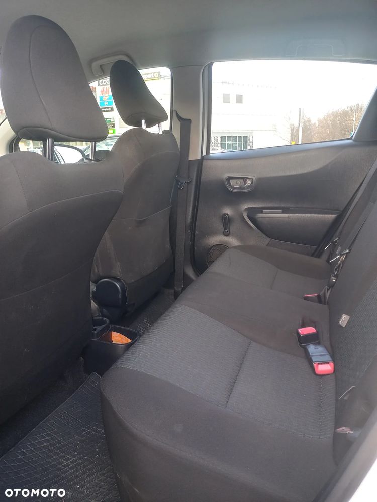 Toyota Yaris 1.4 D-4D Sol - 6