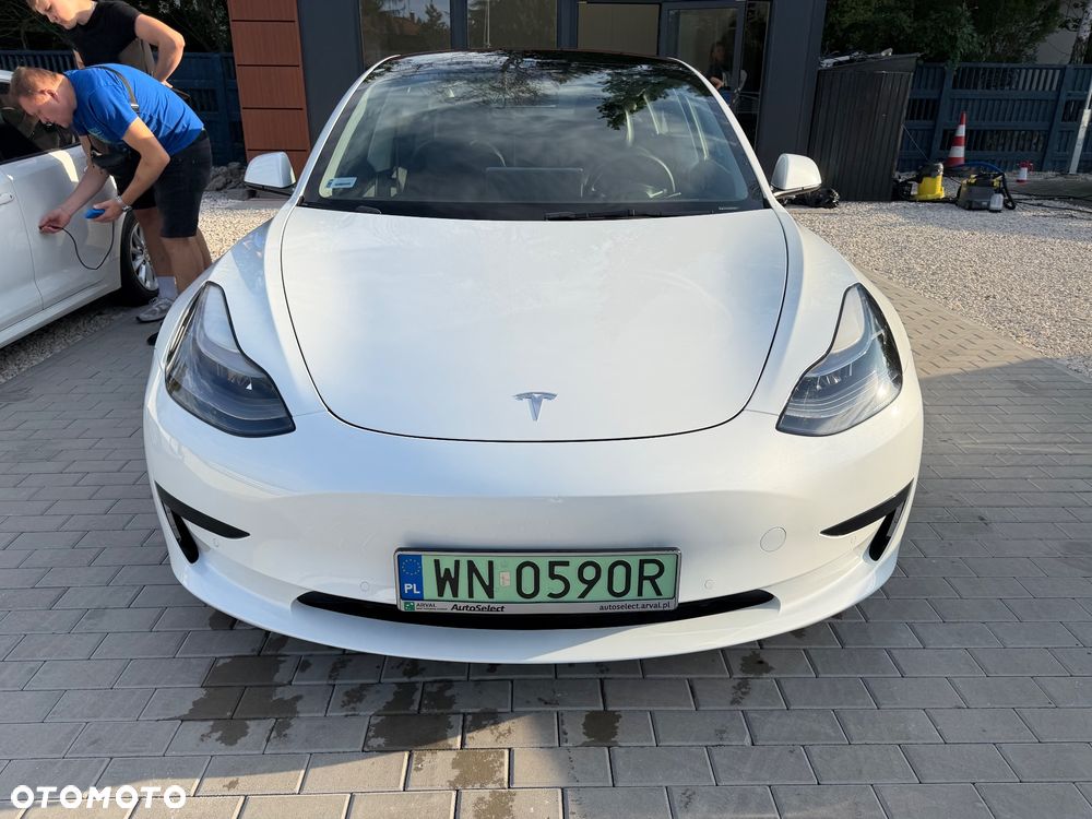 Tesla Model 3 - 17