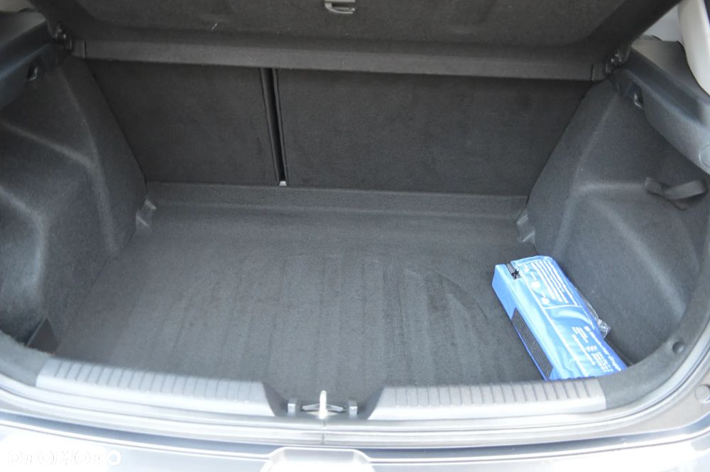 Kia Ceed 1.4 CVVT Fifa World Cup Edition - 13