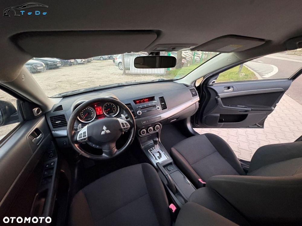 Mitsubishi Lancer 1.8 Invite CVT - 26
