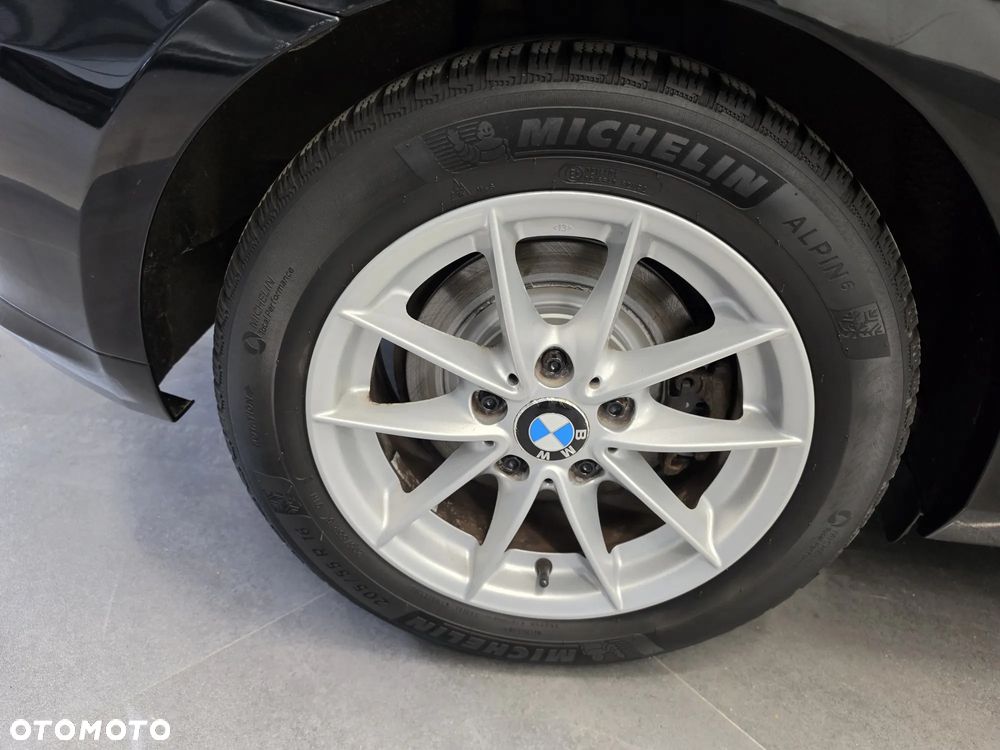 BMW Seria 1 120d DPF Edition Lifestyle - 19