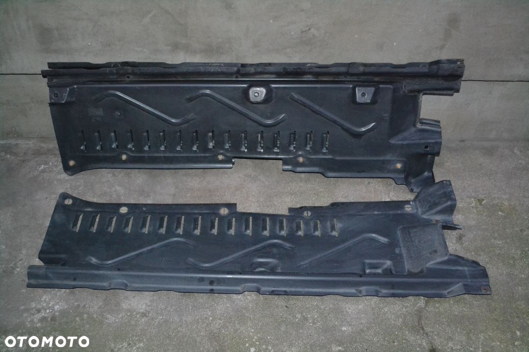 VW T5 T6 OSONA DOLNA PODWOZIA 7H0825210E - 1