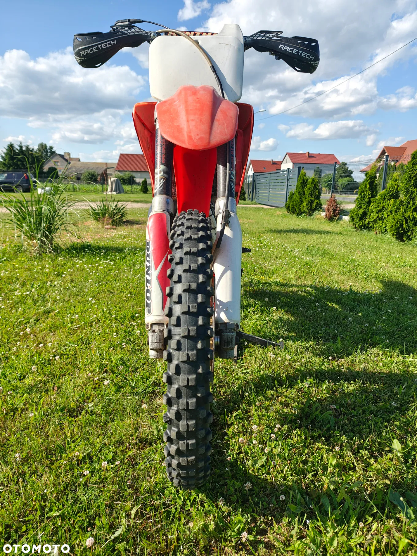 Honda CR - 9