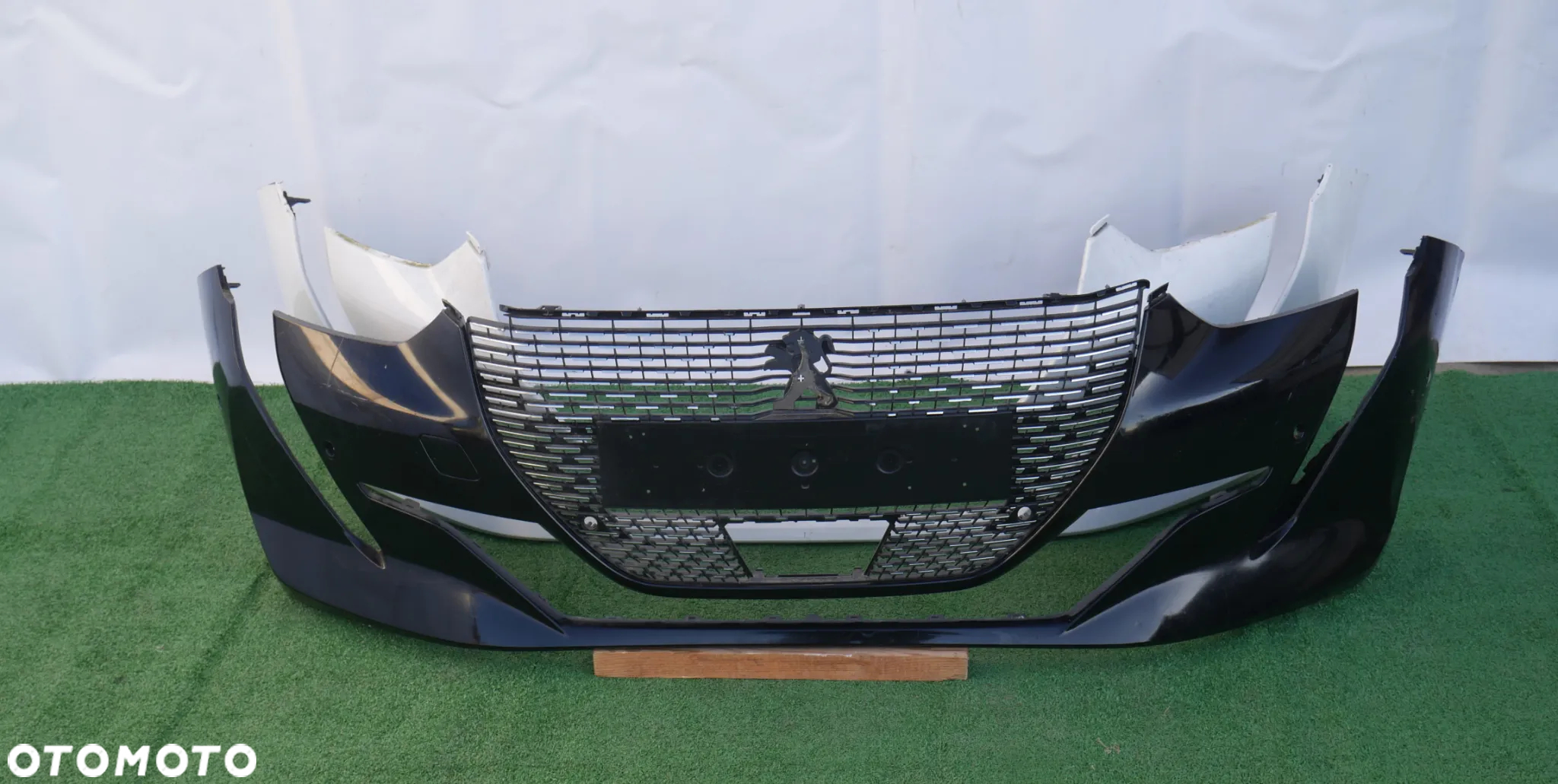 PEUGEOT 208 II ZDERZAK PRZÓD - 2