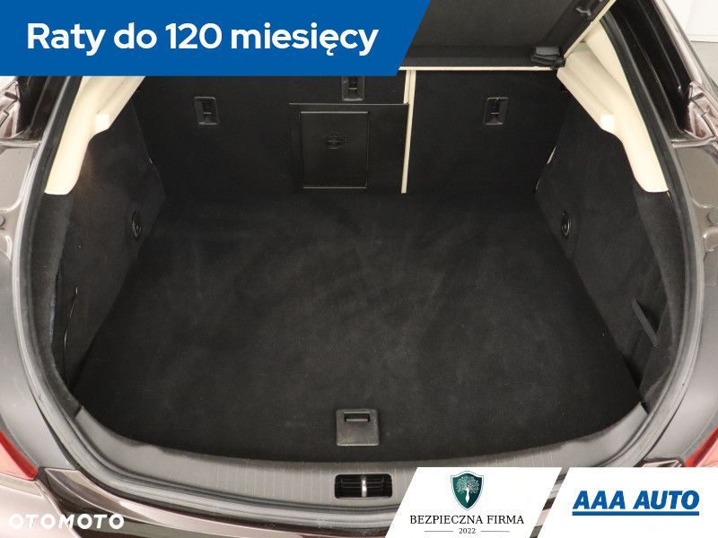 Opel Insignia - 15