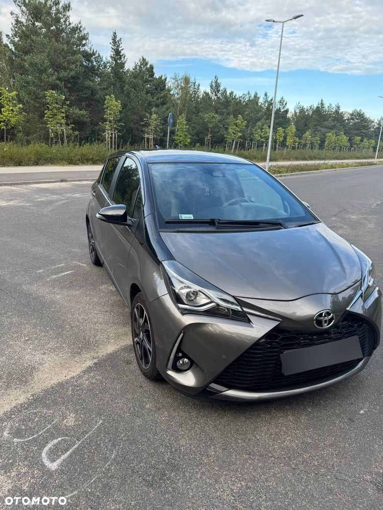 Toyota Yaris 1.5 Selection - 1