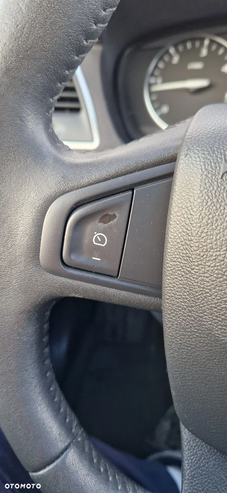 Renault Laguna 3.0 dCi V6 Initiale - 19