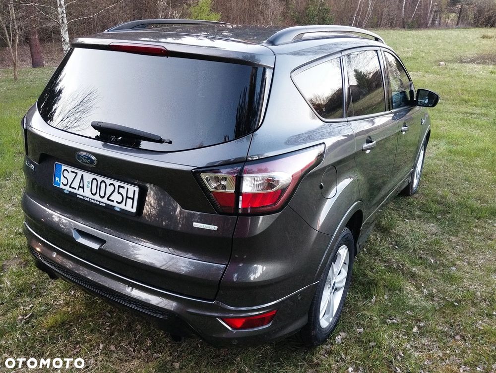 Ford Kuga - 4
