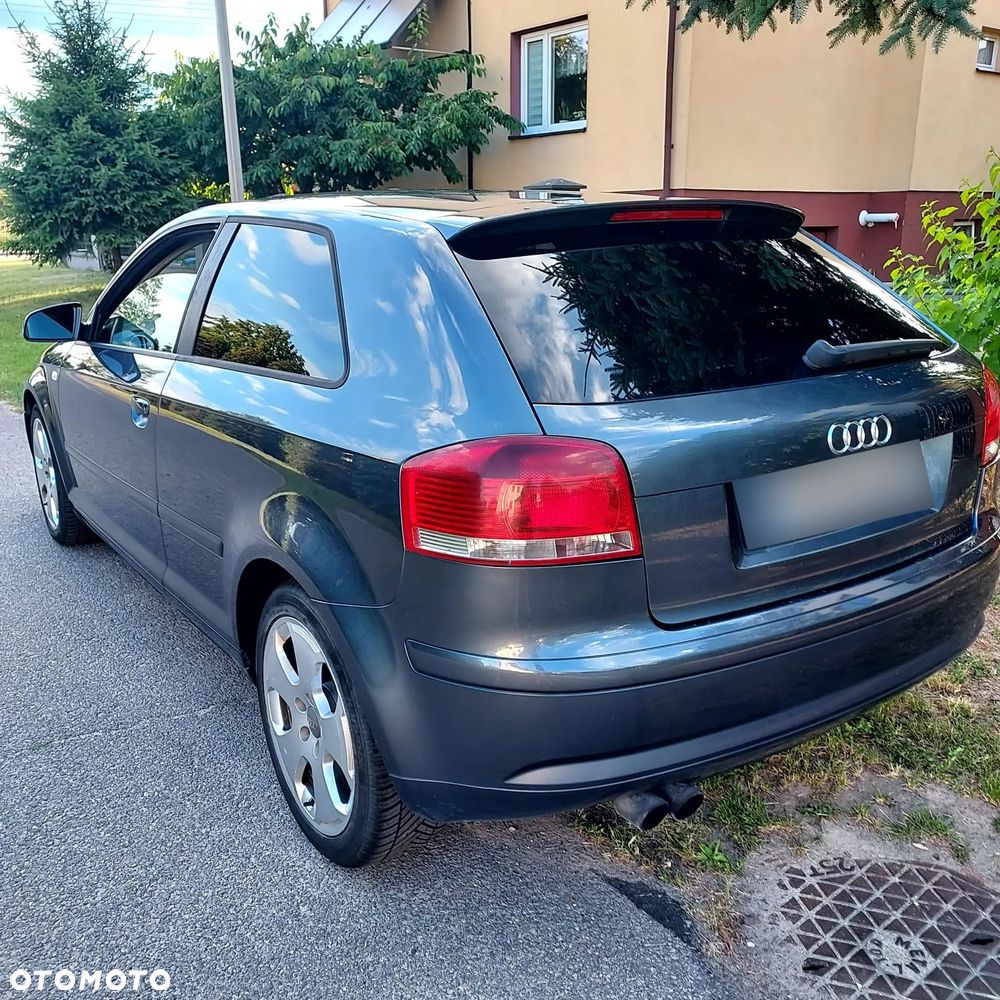 Audi A3 Sportback 2.0 TDI DPF Attraction - 3