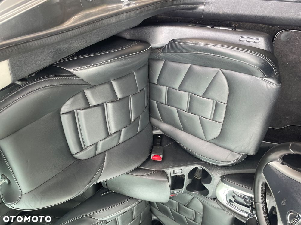 Nissan Qashqai 1.6 dCi Xtronic TEKNA+ - 21