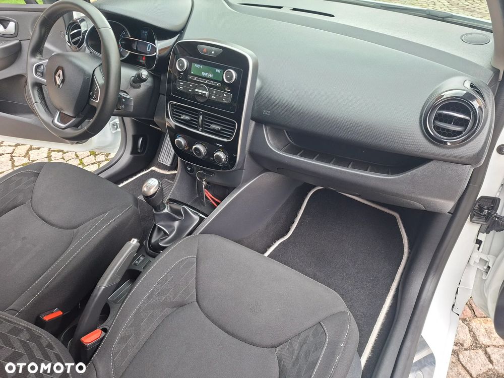 Renault Clio 0.9 TCe Limited - 18