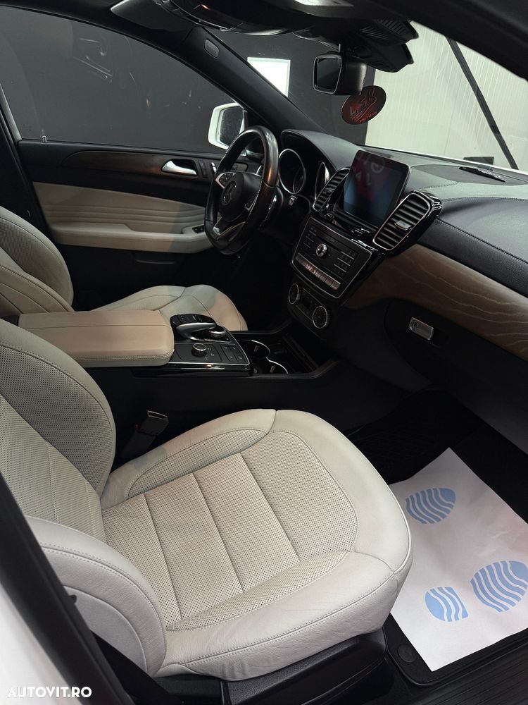 Mercedes-Benz GLE Coupe 350 d 4Matic 9G-TRONIC AMG Line - 9