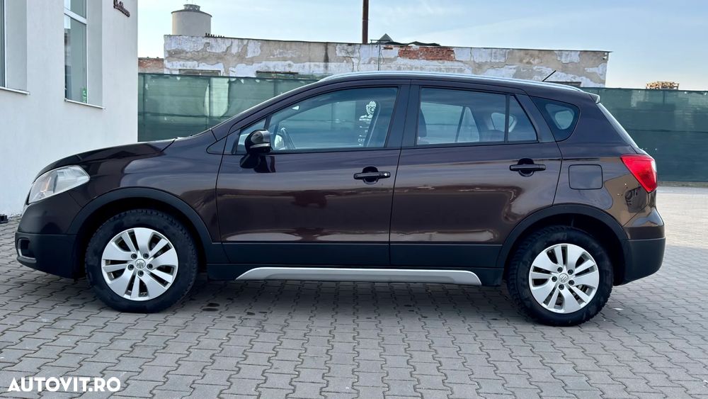 Suzuki S-Cross 1.6 DDIS Allgrip Comfort - 10