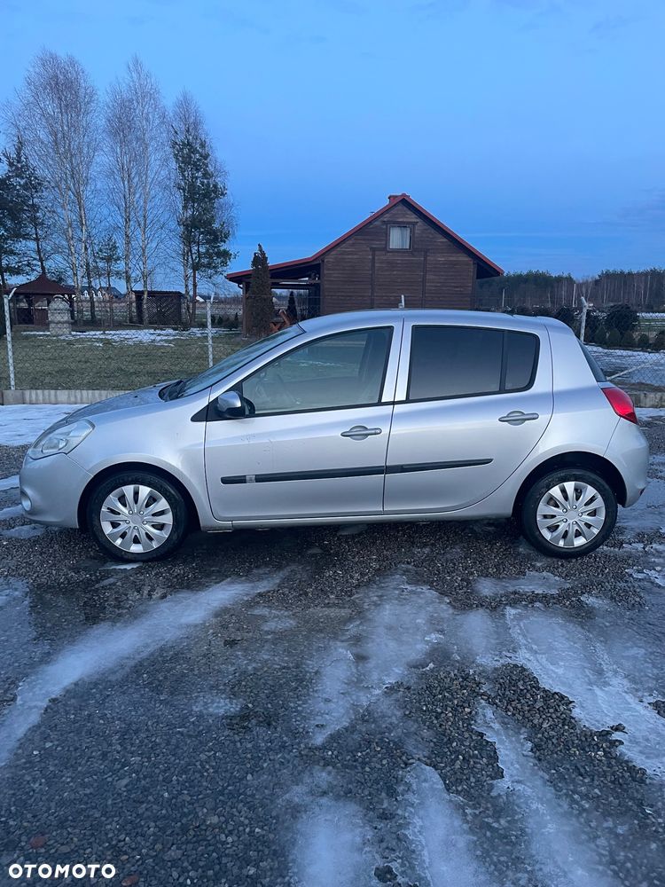 Renault Clio - 3
