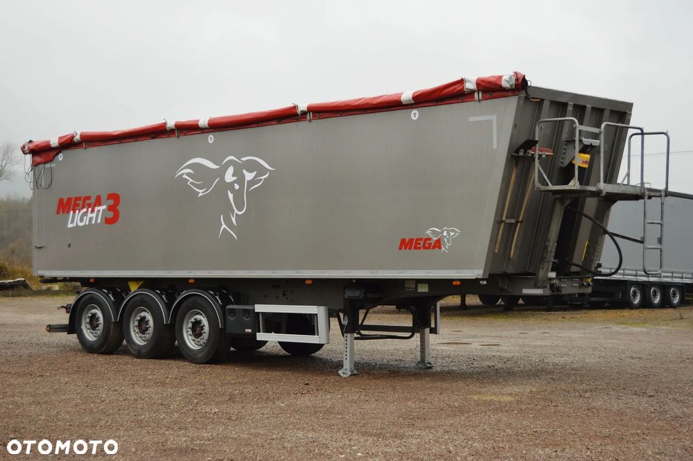 Mega / BENALU / 50 m3 !!!